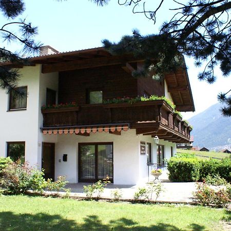 Ferienwohnung Zita Weber Нойштифт-им-Штубайталь Экстерьер фото