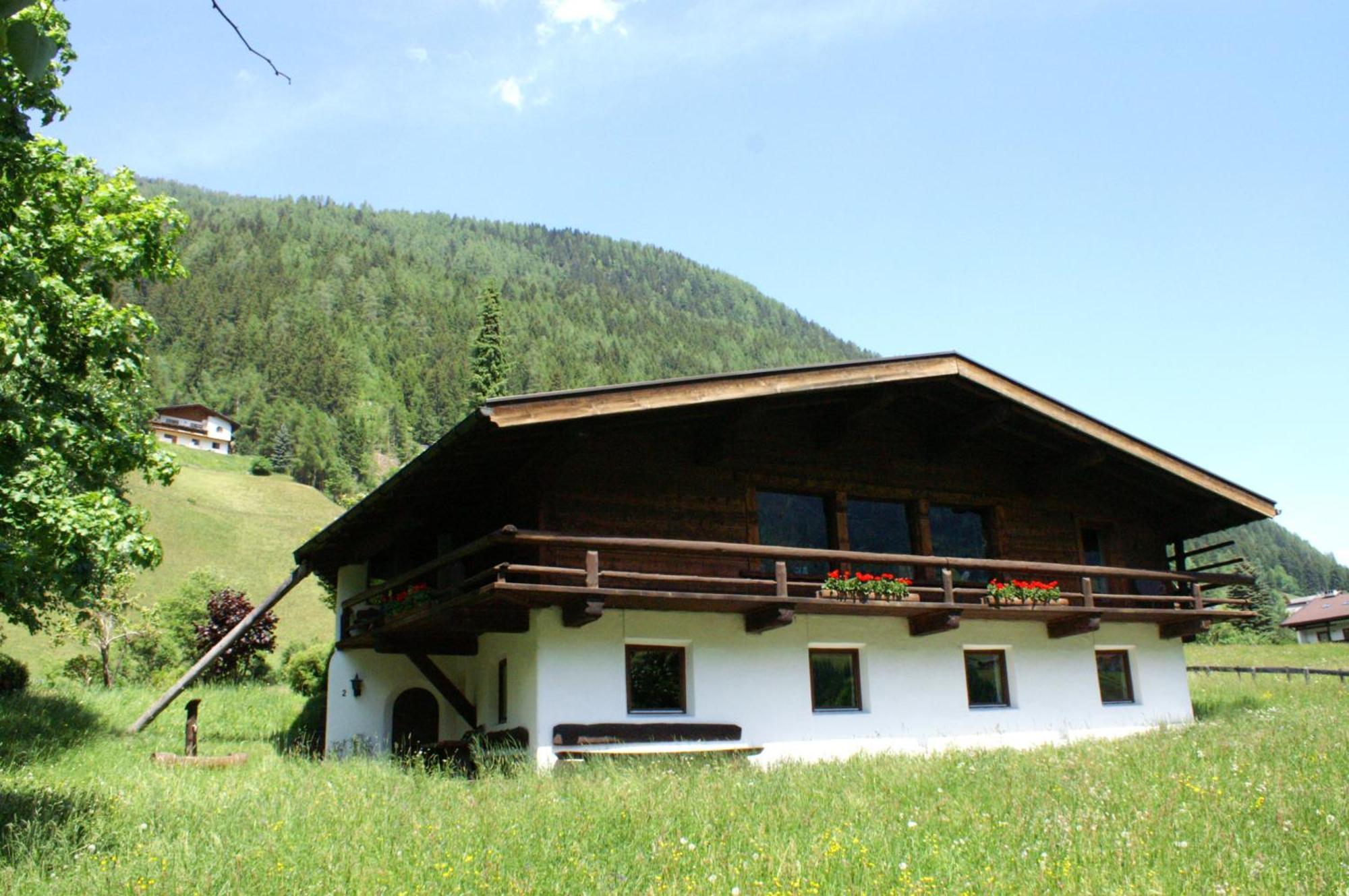 Ferienwohnung Zita Weber Нойштифт-им-Штубайталь Экстерьер фото